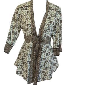 Burning Torch Anthropologie lightweight cotton kimono tie front green pattern M